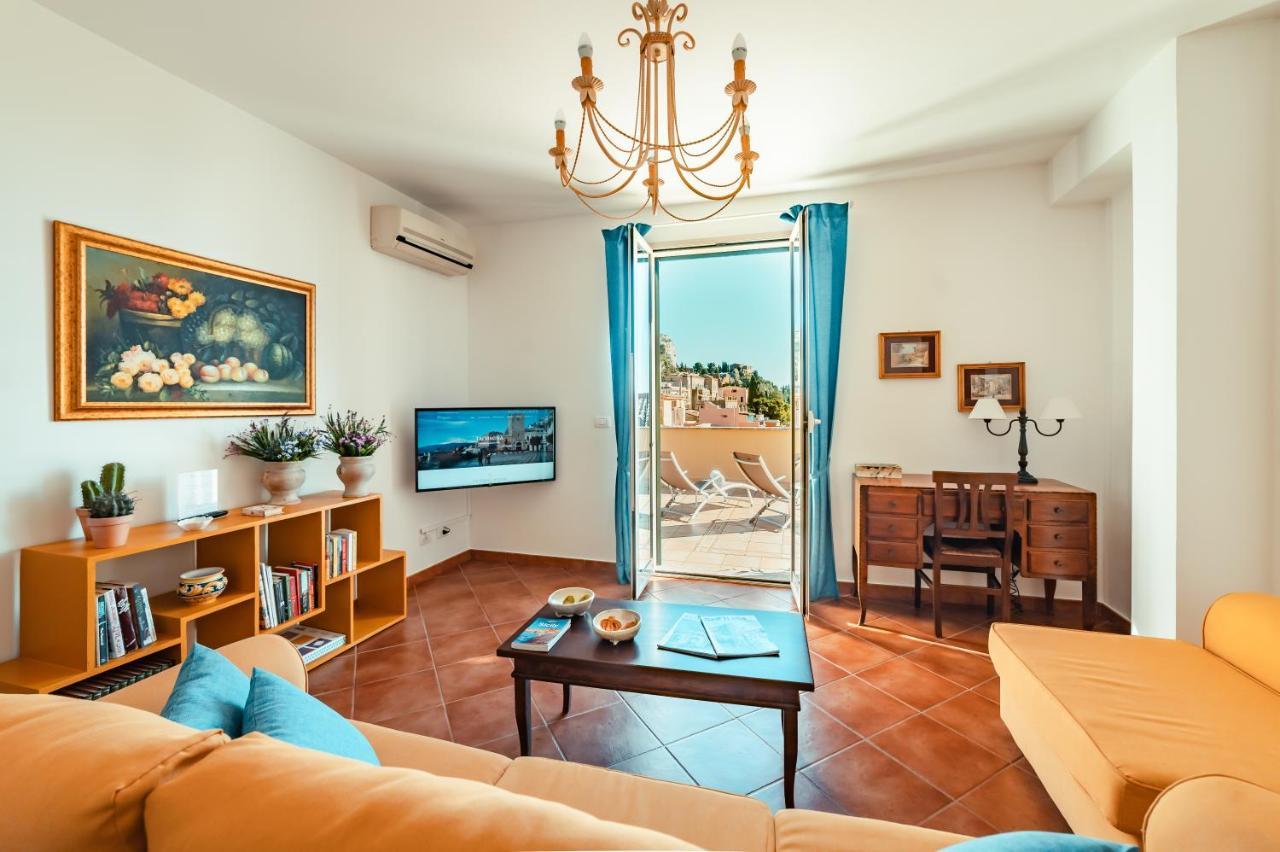 Taoapartments - Casa Vittoria ตาออร์มินา ภายนอก รูปภาพ
